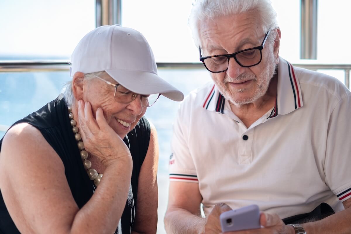 10 Heartfelt Ways to Enrich and Empower the Seniors You Love 